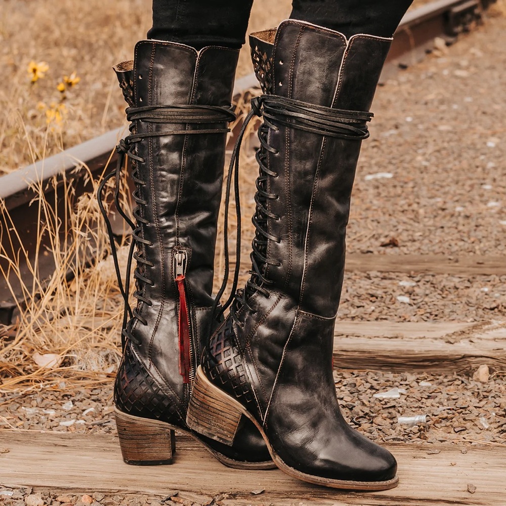 FREEBIRD CARVER BOOT